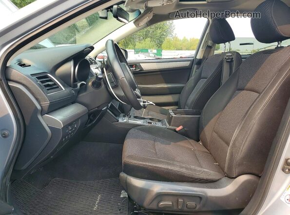 4S4BSAHC1K3291211 2019 SUBARU OUTBACK Серебряный Вид панели приборов