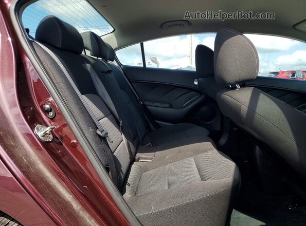 3KPFK4A71JE190309 2018 KIA FORTE Burgundy უკანა სალონის ხედი