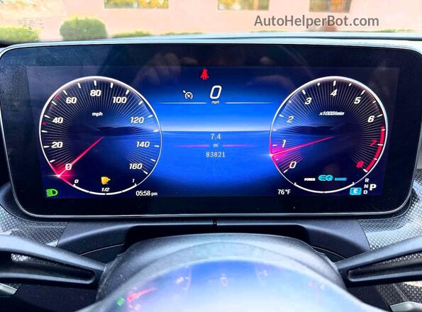 W1KAF4GB0NR037334 2022 MERCEDES-BENZ C Black Instrument cluster view
