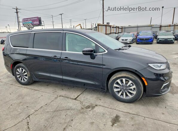 2C4RC1L75PR626219 2023 CHRYSLER PACIFICA Черный Вид спереди