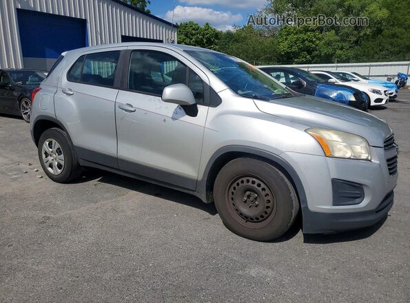 KL7CJKSB2GB526887 2016 CHEVROLET TRAX Silver Դիմացի տեսք