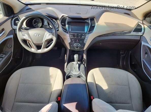 5NMZUDLB4HH032946 2017 HYUNDAI SANTA FE White Vista del cuadro de instrumentos