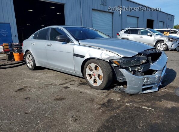 SAJAS4BN5HA976426 2017 JAGUAR XF Gray Widok z przodu