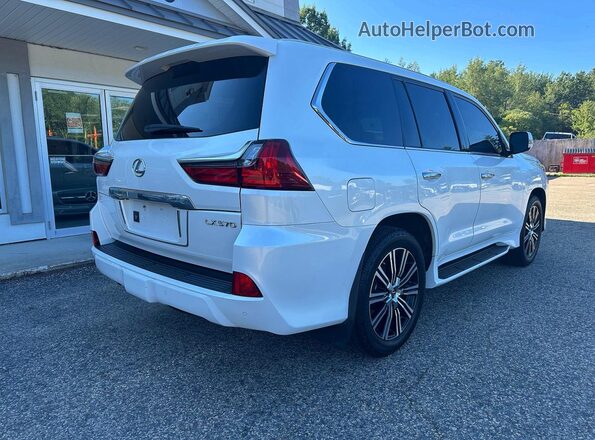 JTJHY7AX8J4264042 2018 LEXUS LX570 White Przód prawy