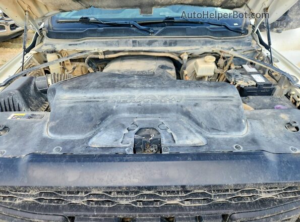 3C6UR5HJ5PG606554 2023 RAM 2500 White ძრავის განყოფილების ხედი