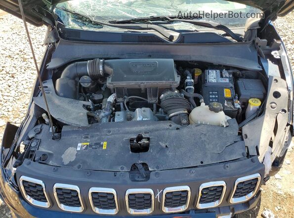 3C4NJDBN9RT170568 2024 JEEP COMPASS Black VIN sticker view