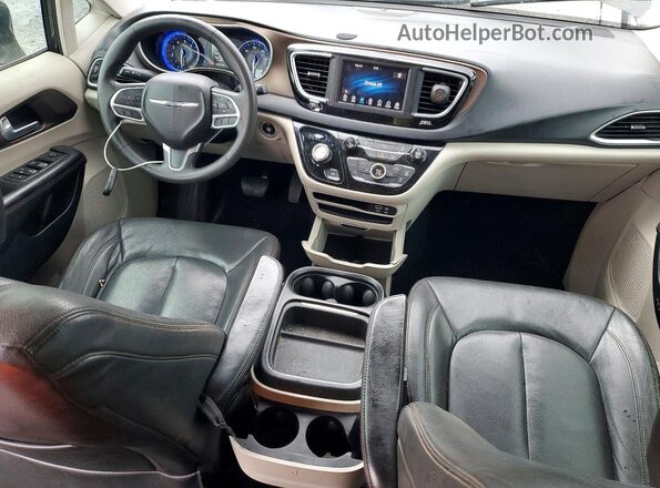 2C4RC1FG4JR126474 2018 CHRYSLER PACIFICA Gray Սարքավորումների վահանակի տեսք