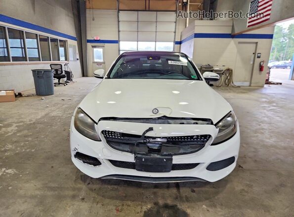 55SWF4KB3GU127074 2016 MERCEDES-BENZ C White უკანა ხედი