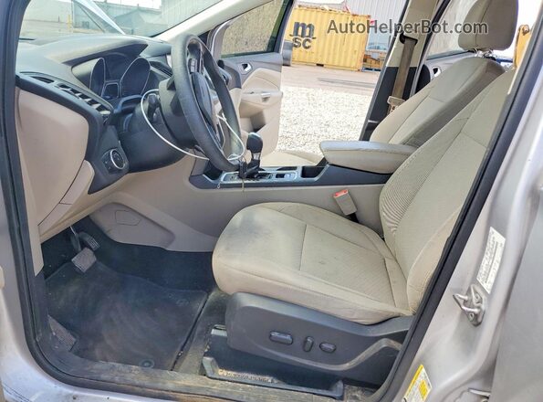 1FMCU9G99HUB53602 2017 FORD ESCAPE Silver Dashboard view