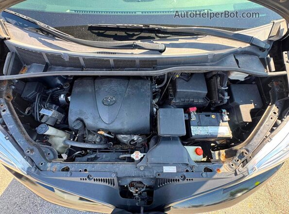 5TDZZ3DCXLS083327 2020 TOYOTA SIENNA Black Dashboard view