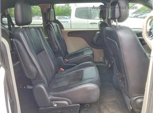 2C4RDGCG1HR673734 2017 DODGE GRAND Белый Вид подкапотного пространства