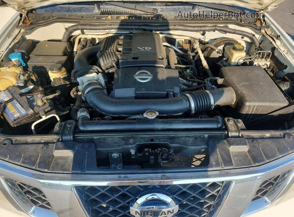 1N6DD0CW6HN756031 2017 NISSAN FRONTIER Белый Вид подкапотного пространства