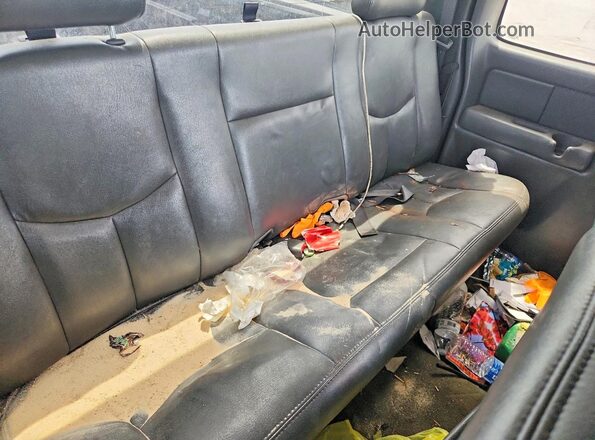 1GTEK19T13Z216619 2024 GMC SIERRA Black Rear interior view