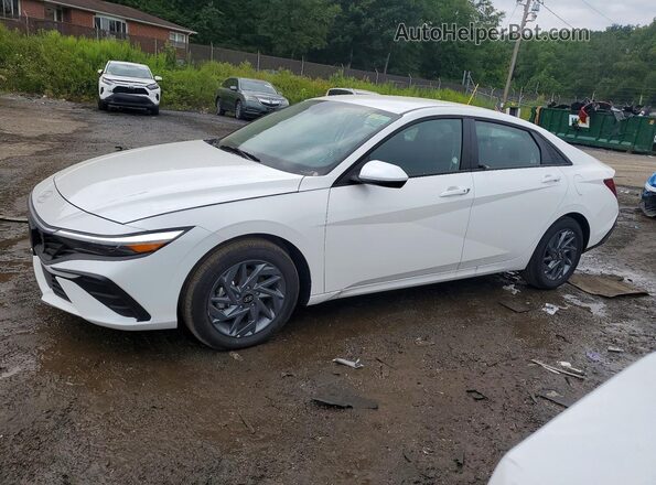 KMHLM4DJ3TU200424 2026 HYUNDAI ELANTRA White უკანა მარცხენა