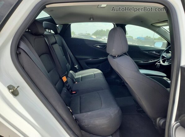 1G1ZB5ST3HF209918 2017 CHEVROLET MALIBU Белый Вид задней части салона