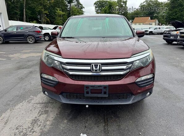 5FNYF6H30JB068059 2018 HONDA PILOT Красный Вид салона спереди
