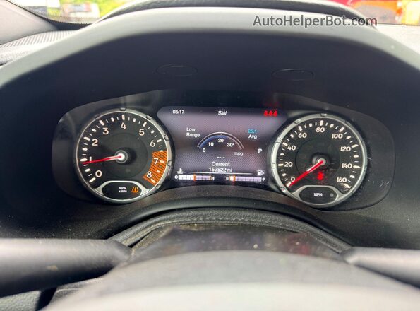 ZACNJBD11KPK03104 2019 JEEP RENEGADE White ხელსაწყოთა პანელის ხედი
