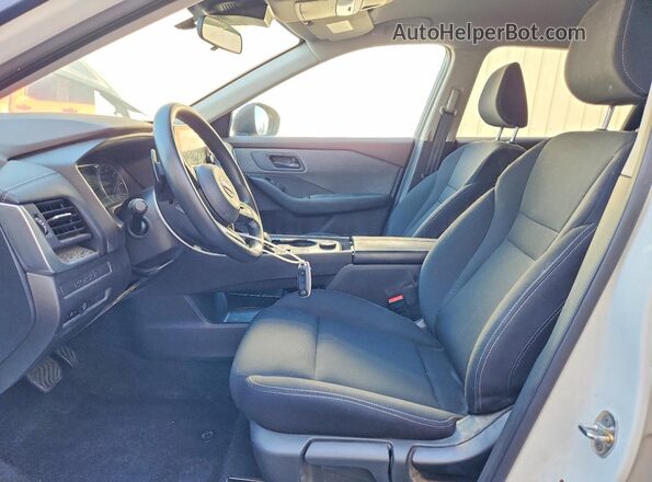 5N1BT3AB4PC794748 2023 NISSAN ROGUE White Widok deski rozdzielczej