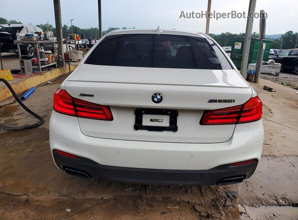 WBAJB9C50JB287157 2018 BMW M5 White Вид салону спереду