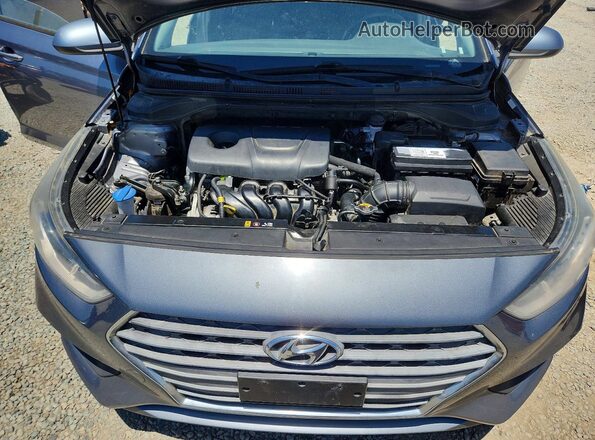 3KPC24A36JE026439 2018 HYUNDAI ACCENT Gray Engine compartment view