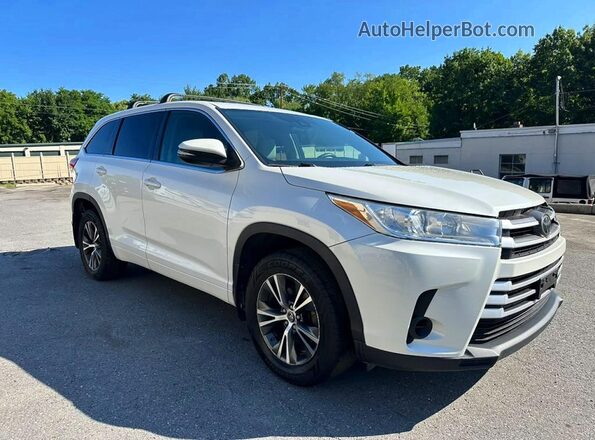 5TDBZRFH3JS891836 2018 TOYOTA HIGHLANDER White Widok z przodu