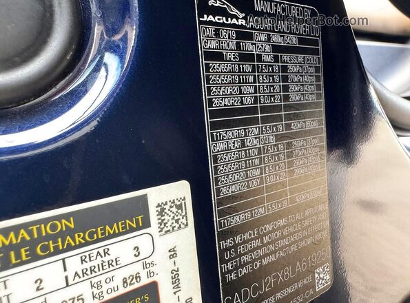 SADCJ2FX8LA619250 2020 JAGUAR F-PACE Синий 