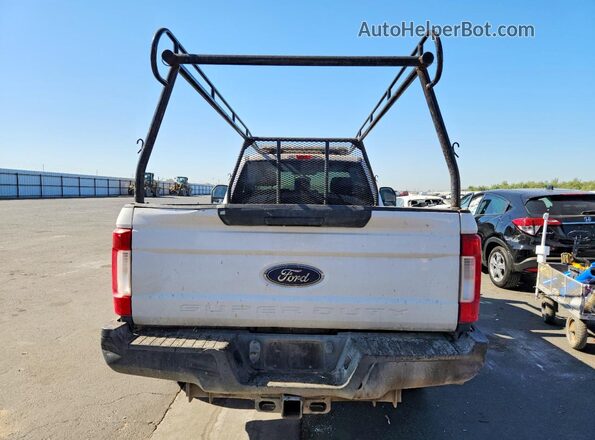 1FTRF3ATXHEC09826 2017 FORD F350 White Սալոնի հետևի տեսք