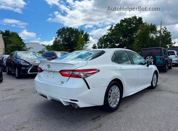 4T1G11BK9LU005853 2020 TOYOTA CAMRY White Delantero derecho
