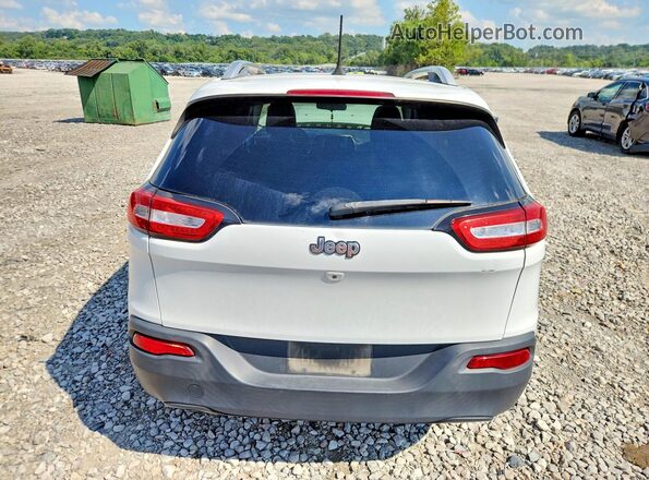 1C4PJLCB7HD232982 2017 JEEP CHEROKEE White Вид салону спереду