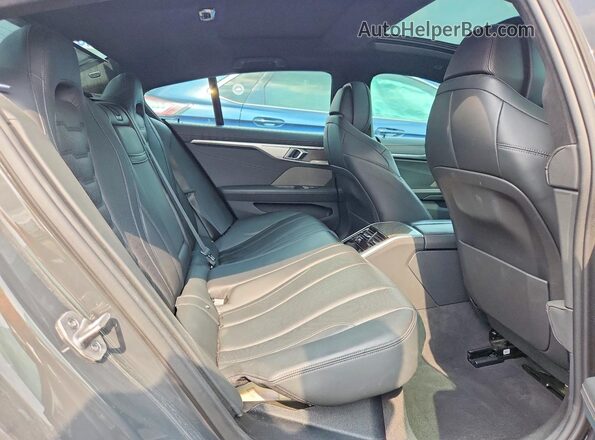 WBAGV2C06RCP13405 2024 BMW 8 SERIES Серый Вид задней части салона