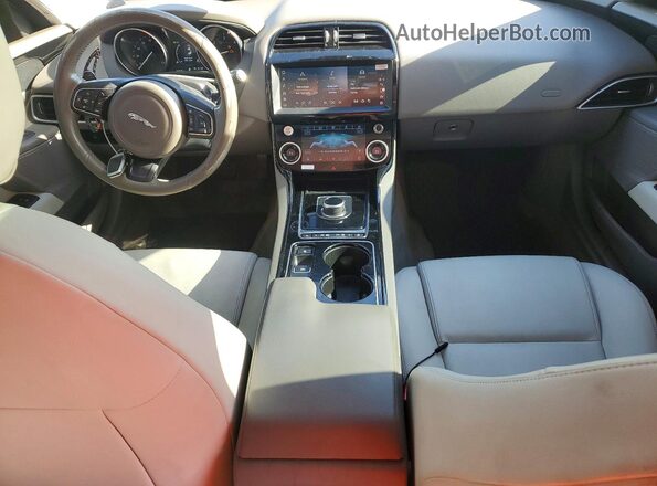 SAJAS4BN5HA976426 2017 JAGUAR XF Gray Widok zestawu wskaźników