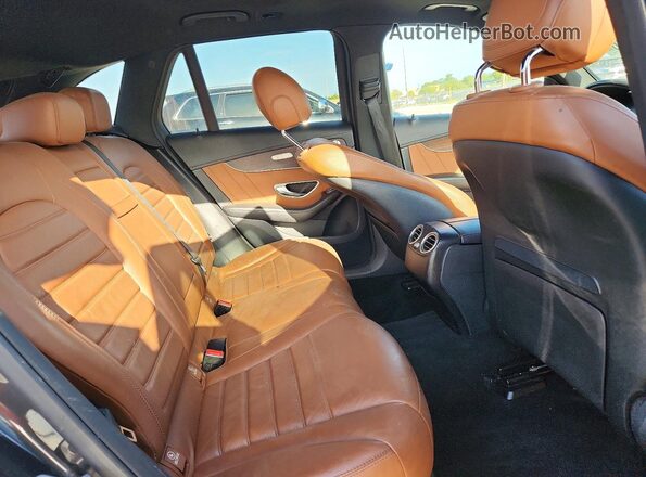 W1N0G6EB0LF816306 2020 MERCEDES-BENZ GLC-CLASS Gray Widok wnętrza z tyłu