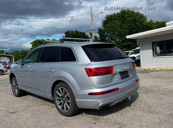 WA1VAAF71JD019111 2018 AUDI Q7 Silver Trasero derecho