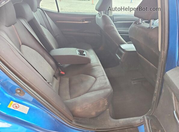 4T1B11HK6KU235852 2019 TOYOTA CAMRY Blue Widok wnętrza z tyłu