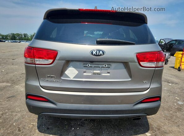 5XYPG4A52HG269764 2017 KIA SORENTO Gray Front interior view