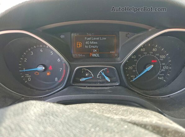 1FADP3K2XHL216483 2017 FORD FOCUS Black Вид задніх сидінь