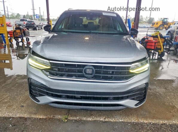 3VVCB7AX4NM022245 2022 VOLKSWAGEN TIGUAN Silver Widok z tyłu