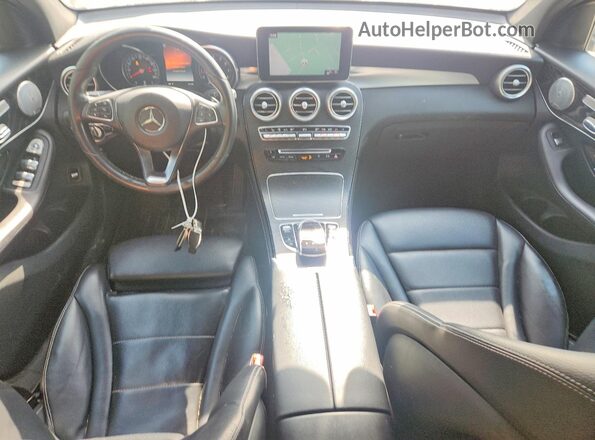 WDC0G4JB3HV010064 2017 MERCEDES-BENZ GLC-CLASS Black Սարքավորումների վահանակի տեսք