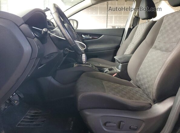 JN1BJ1CP2HW025918 2017 NISSAN ROGUE Black Widok deski rozdzielczej