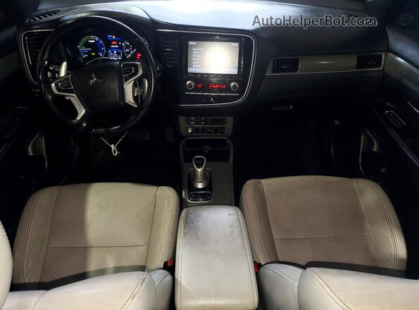 JA4J2VA74NZ030204 2022 MITSUBISHI OUTLANDER Серый Вид щитка приборов