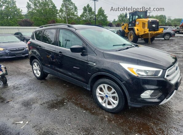 1FMCU9GDXJUB17136 2018 FORD ESCAPE Black წინა ხედი
