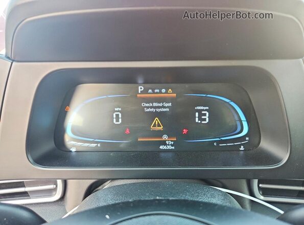 KMHLL4DG9RU722393 2024 HYUNDAI ELANTRA Red Widok tylnych siedzeń