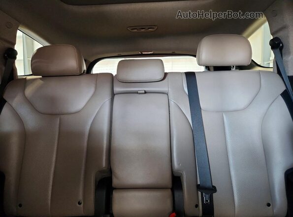 5NMS5CAA9LH297986 2020 HYUNDAI SANTA Red Rear interior view