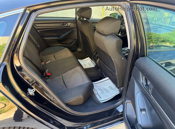 1HGCV1F45JA001477 2018 HONDA ACCORD Black წინა სალონის ხედი
