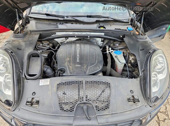 WP1AA2A5XHLB81365 2017 PORSCHE MACAN Gray Вид підкапотного простору