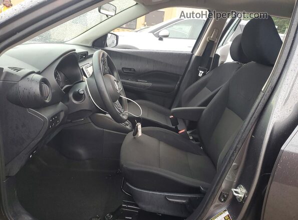 3N1CP5BV3RL574920 2024 NISSAN KICKS Серый Вид салона спереди