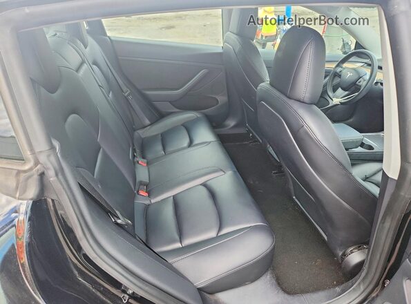 5YJ3E1EA5NF370214 2022 TESLA MODEL Black Vista interior trasera