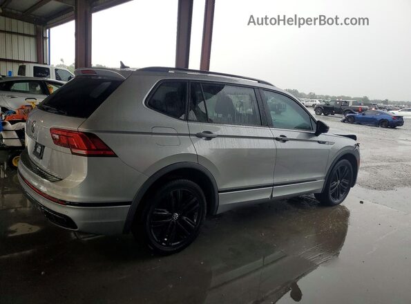 3VVCB7AX4NM022245 2022 VOLKSWAGEN TIGUAN Silver Przód prawy