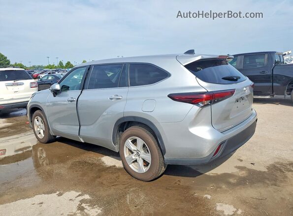 5TDKDRAH7RS530305 2024 TOYOTA HIGHLANDER Серебряный Задняя правая четверть