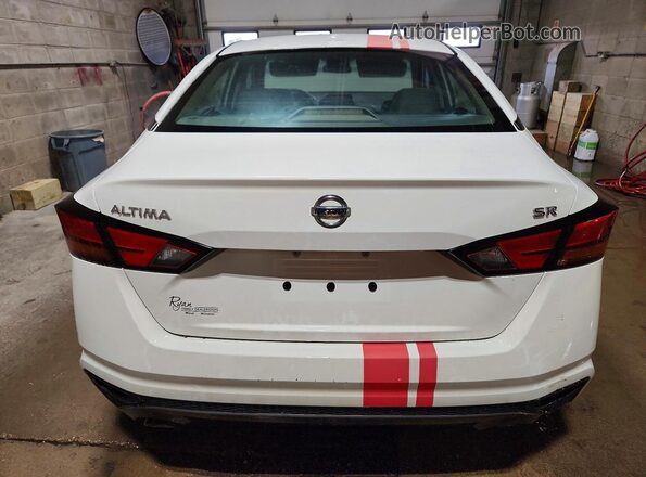 1N4BL4CV8KC153800 2019 NISSAN ALTIMA Белый Вид салона спереди
